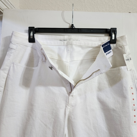 NWT Old Navy High Rise Wow Wide Leg White Jeans Size 18 Women’s Denim - Picture 8 of 16